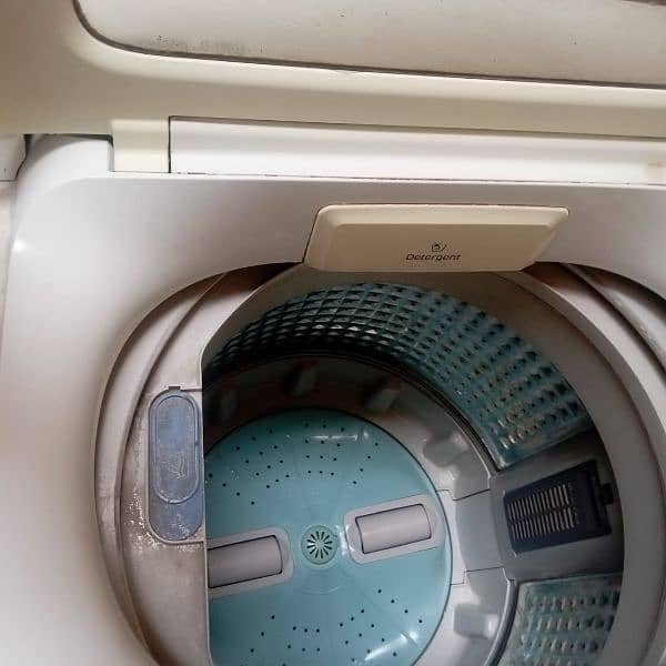samsung washing machine 7kg TopLoad in great condtion 4