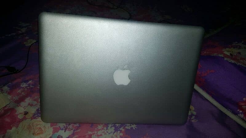 Apple Mac Book Pro Mid 2012 7