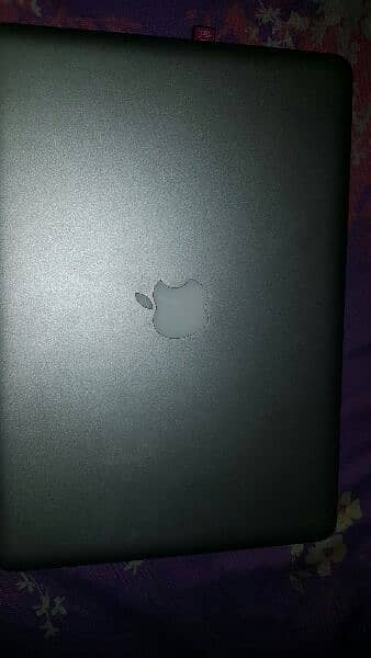 Apple Mac Book Pro Mid 2012 10
