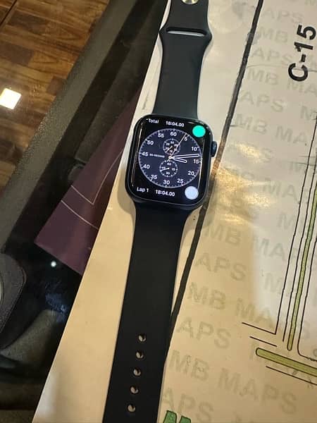 Apple 7 series watch 45mm With complete Box 0