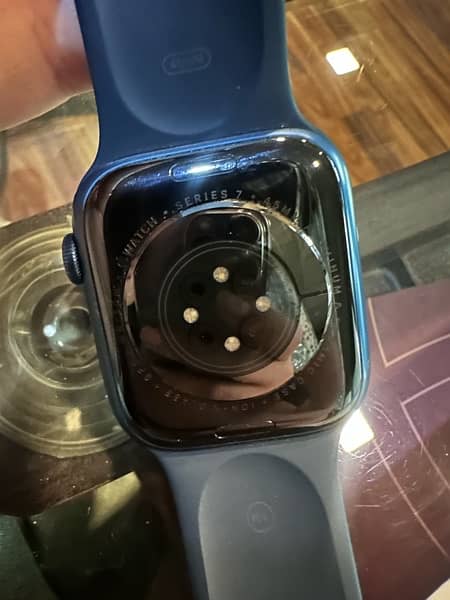 Apple 7 series watch 45mm With complete Box 1