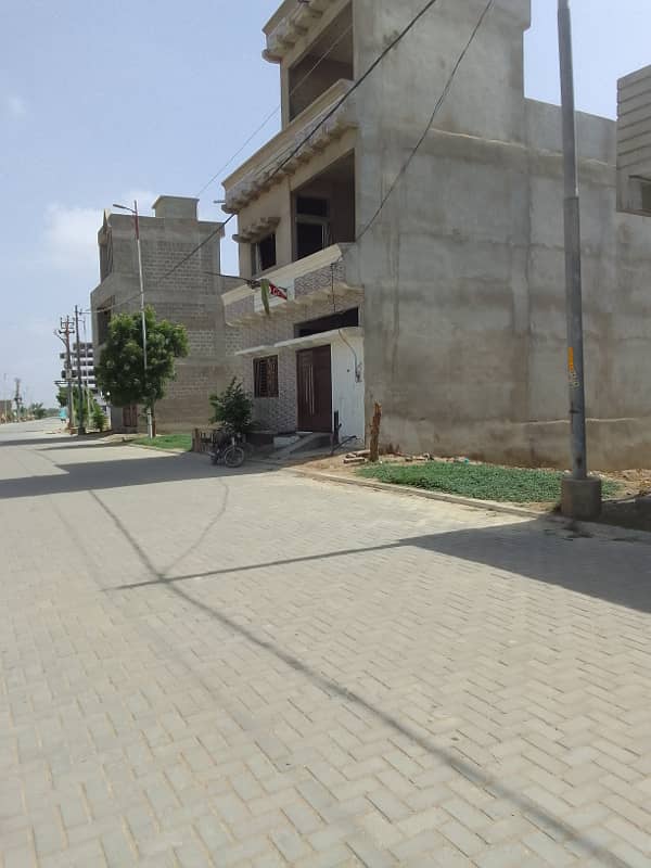 120 Sq Yards plot available Boundary Wall for sale 0
