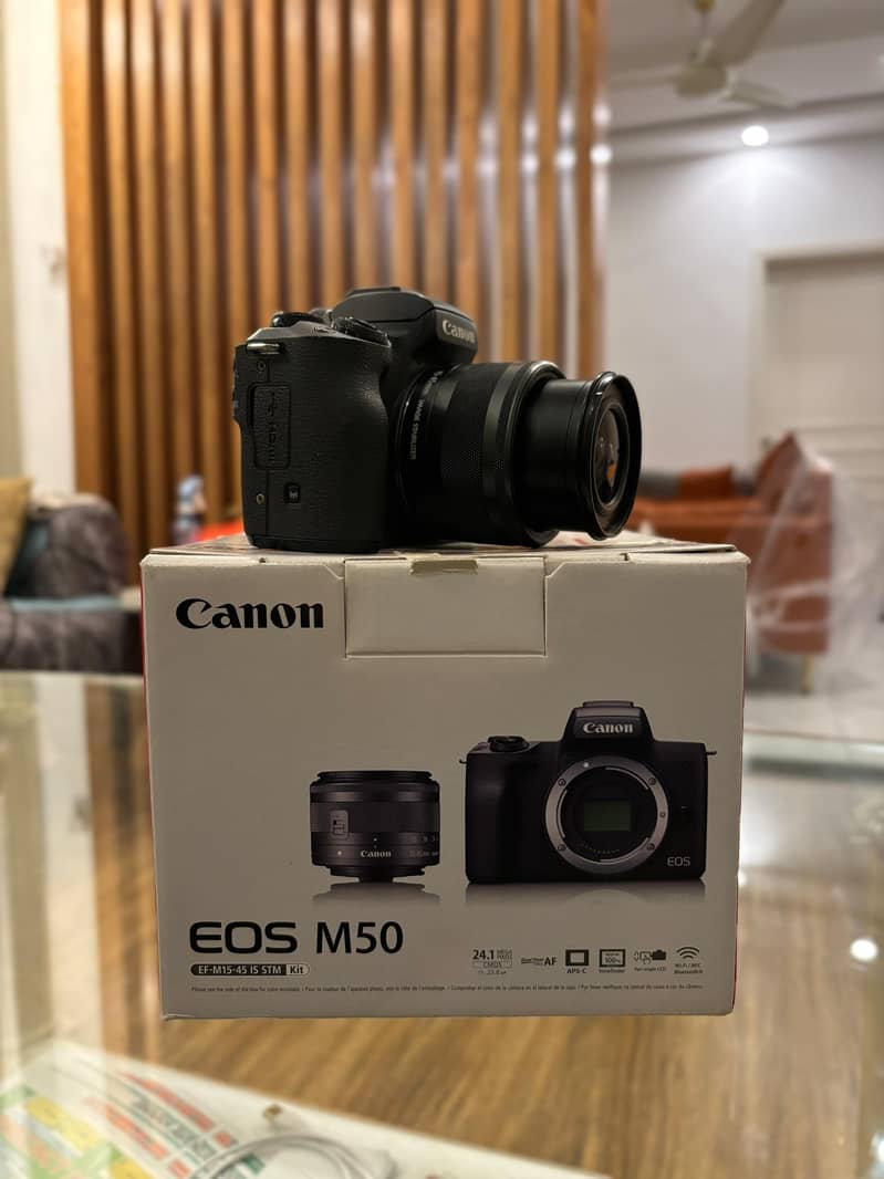 Canon M50 1