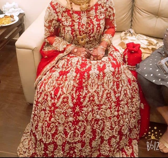 Red maroon chiffon bridal lehnga 2