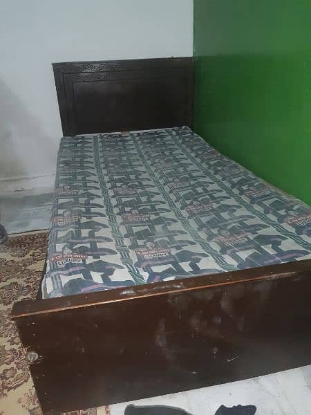 3 king size single bed with foam 1