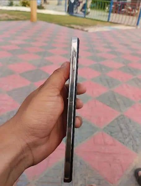 Infinix note 30 4