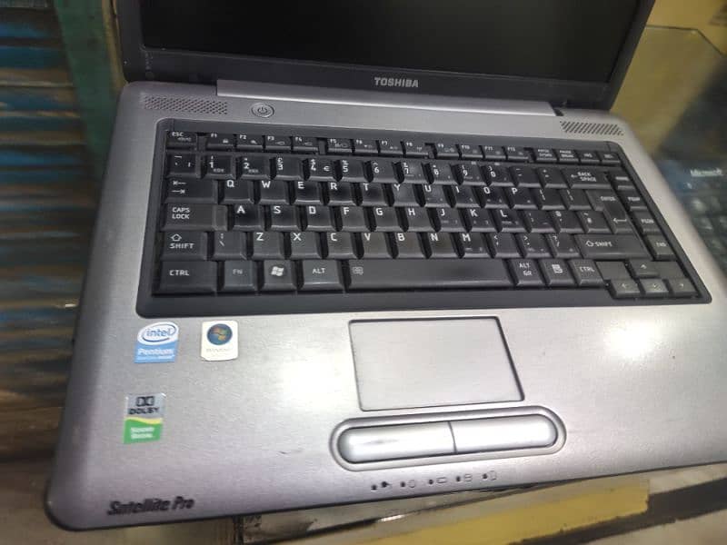 Toshiba. co2du. 03073783690. bhtjx 0