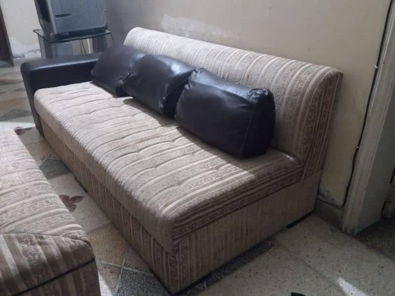 sofa foe sale 1