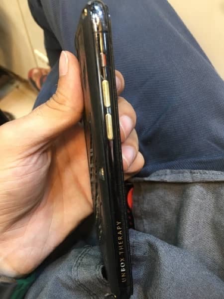 Iphone 11 Pro Black Coated Steel 512GB 1