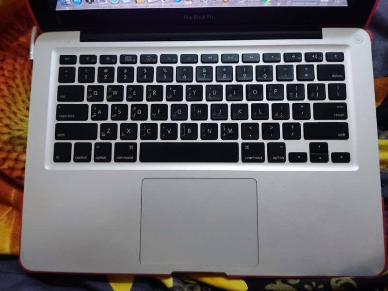 MacBook pro intel core 2 Duo 2