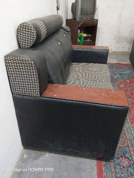 Sofa Sett For sale 1