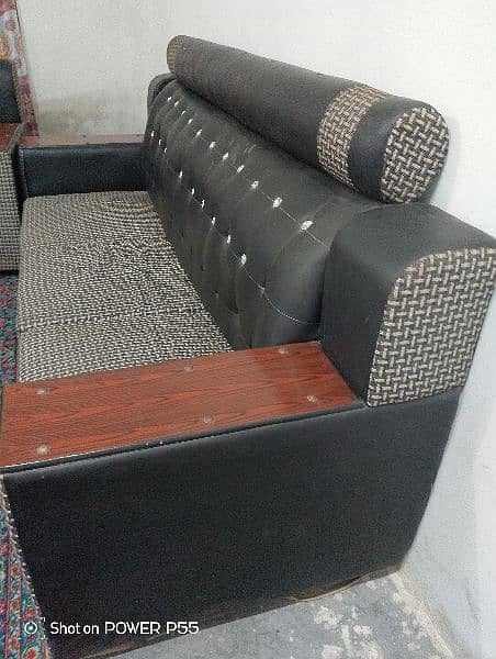 Sofa Sett For sale 2