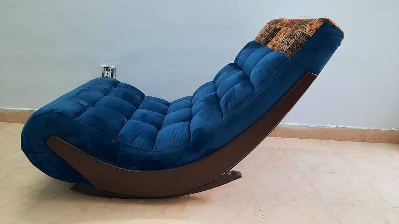 Recliner brand new condition 1