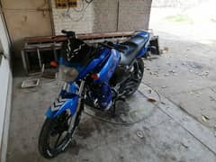 yamaha ybr 125 2017 sport look good condition bike Blue