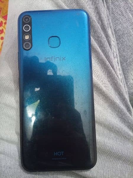 infinix Hot 8 4/64 GB 3