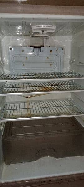 Dawlance Fridge For Sale 4