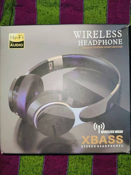 Wireless Headphones for All Mobiles. Just like New Condition 0