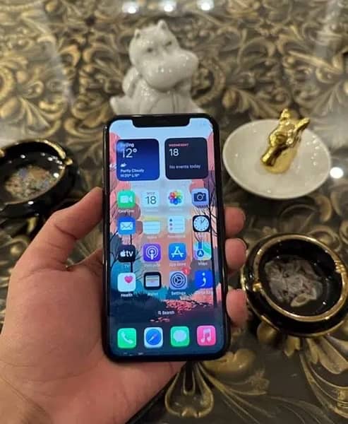iPhone 11 Pro non pta jv 10/10 86 health 64gb brand new water pack 2