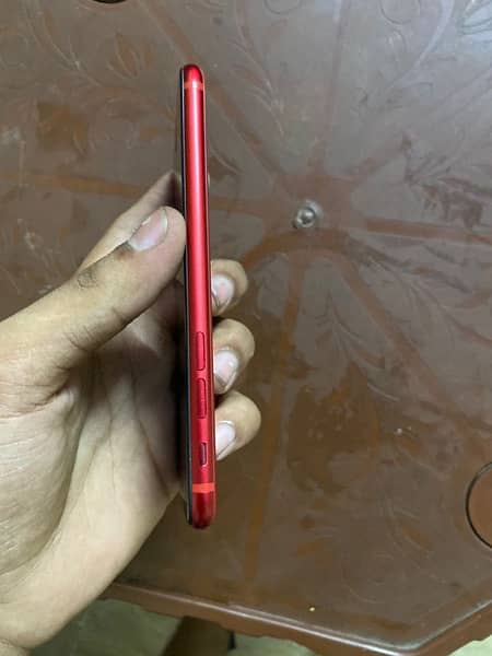 I phone 8 /64gb condition new 7