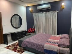 10 Marla Ultra Luxry Furnished Lower Portion For Rent In Bahria Town Lahore
