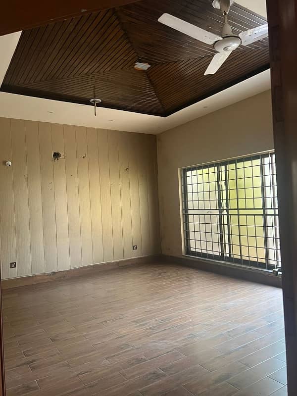 13 Marla Lower Portion For Rent In Bahria Town Lahore 6