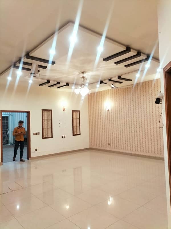 10 Marla New Upper Portion For Rent In Bahria Town Lahore 0