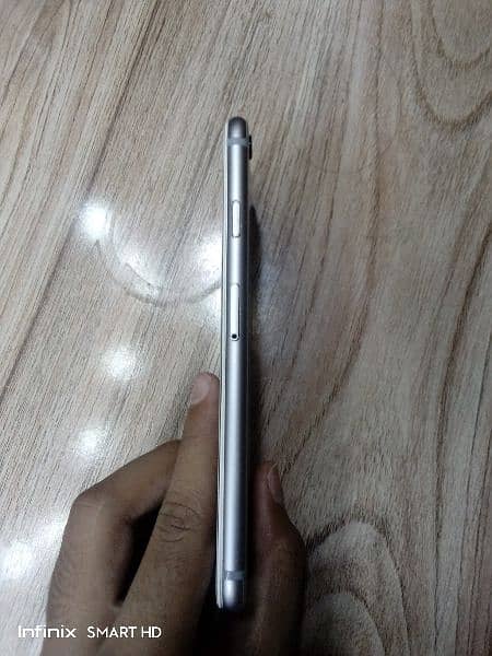 iphone 6 in good condition 5