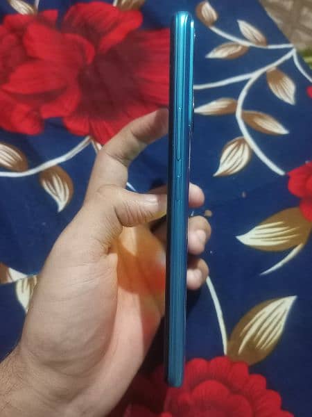 infinix hot 20 i 4gb ram-64gb memory 4