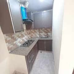 1 bed Flat For Rent in bahria Town Lahore