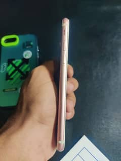 iphone7      32gb ha bypass