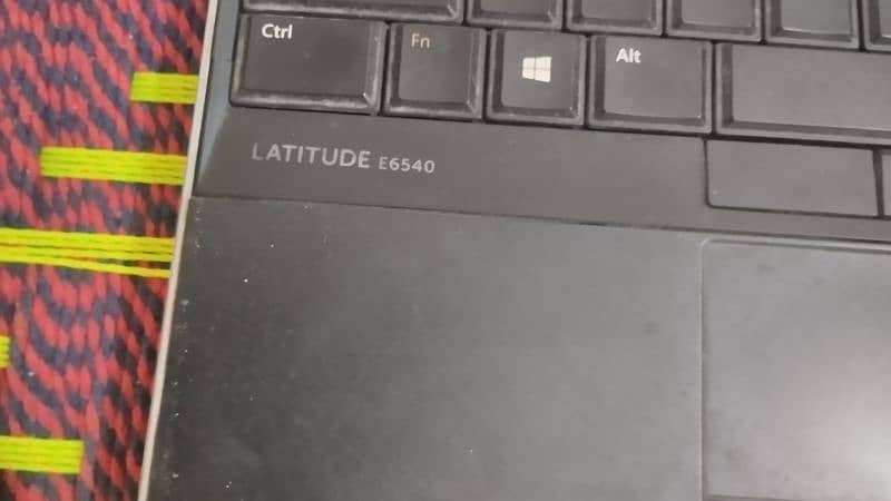 DELL Latitude E6540 Parts Available 1