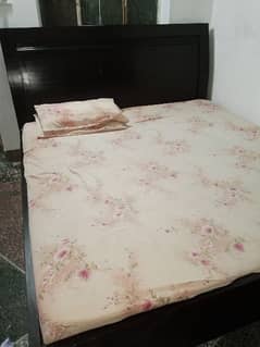 bed with mattress
