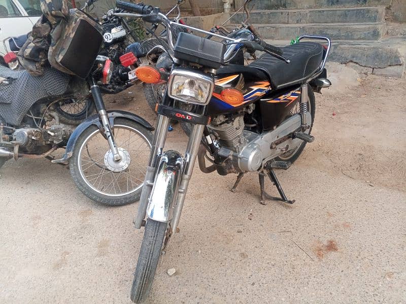 Honda 125 Karachi number 2