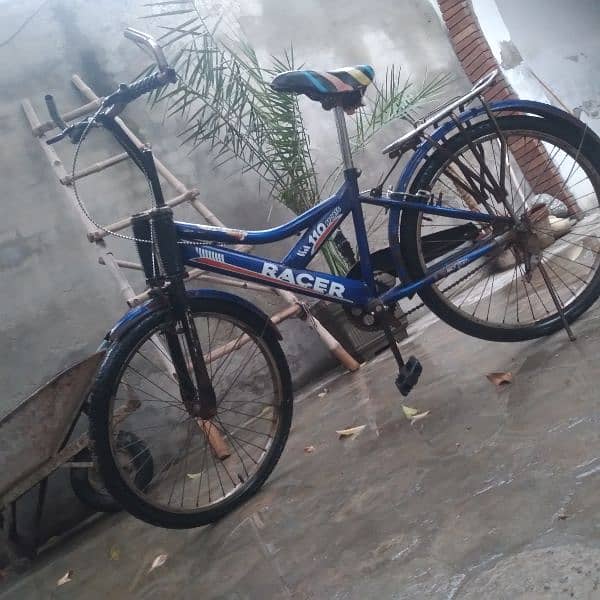 Blue Bicycle for Sale - excellent Condition. 4