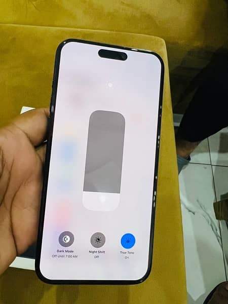 Iphone 15 pro max jv 8