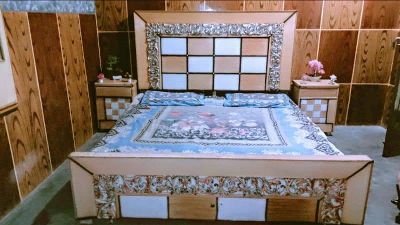 1 year old Bed set (urgent sale. . discount will be considered) 1
