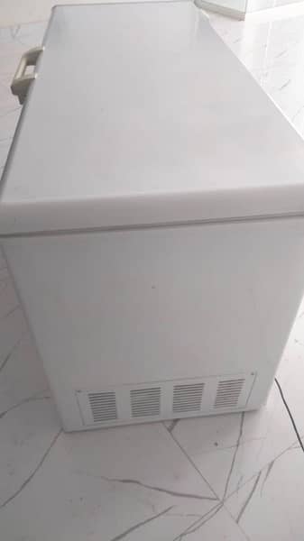 Deep Freezers price 1 Lack 50000 2