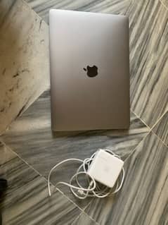 MacBook