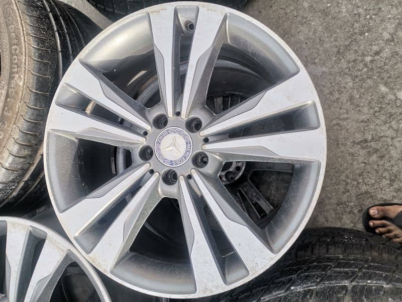 Mercedes 18 inches rim 0