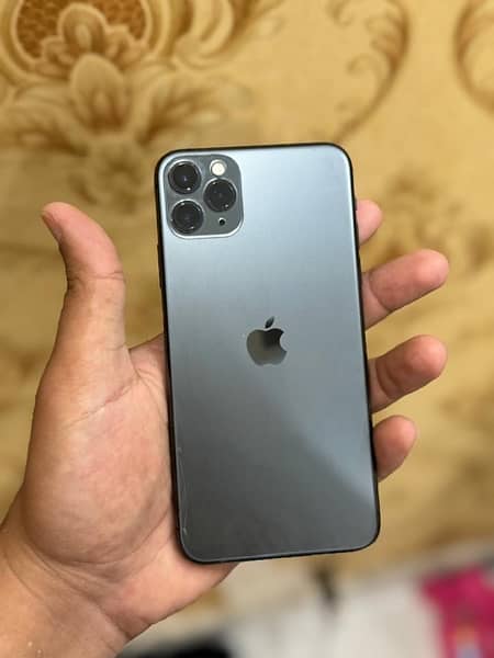 iphone 11 pro max 6