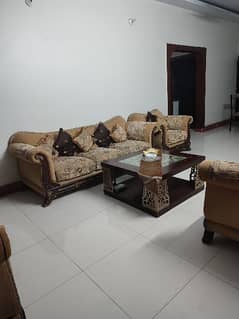 7 seater sofa set with centre table