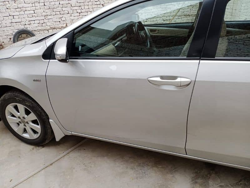 Toyota Corolla GLI 2016 2017 num 10