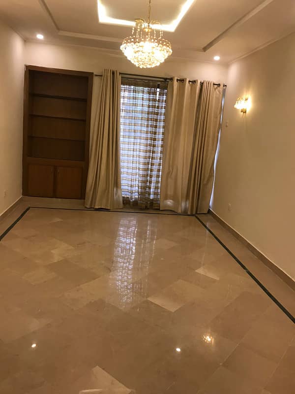 7 MARLA PORTION FOR RENT IN SOAN GARDEN 1