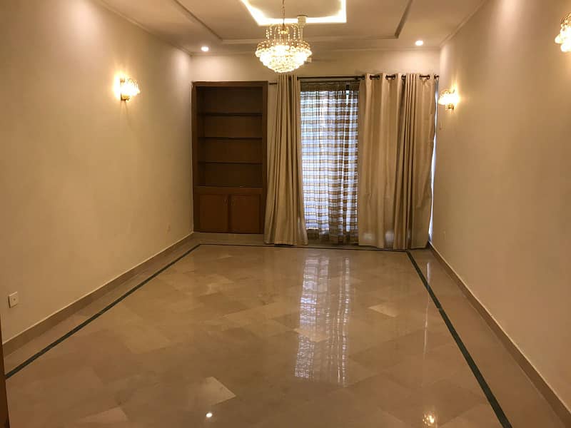 7 MARLA PORTION FOR RENT IN SOAN GARDEN 6