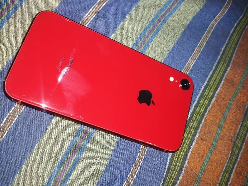 iPhone XR  jv 4