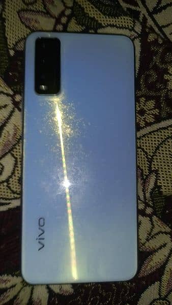 Vivo y20 with box 0