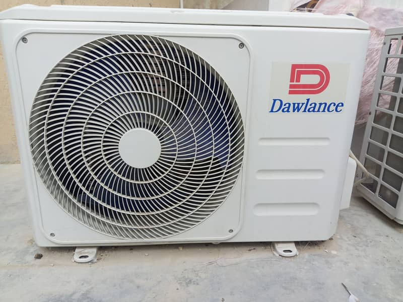 Dawlance AC good condition 10/10 7