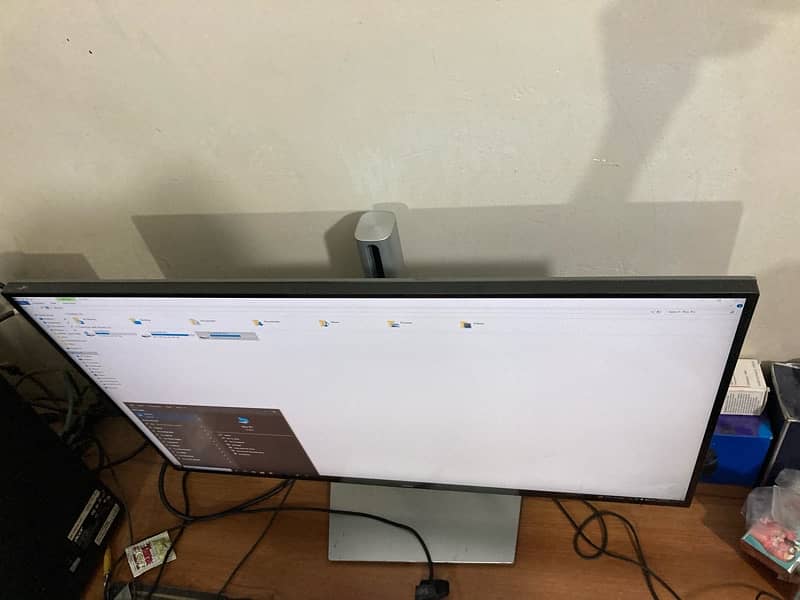 dell 2k 27 inch boderless 4