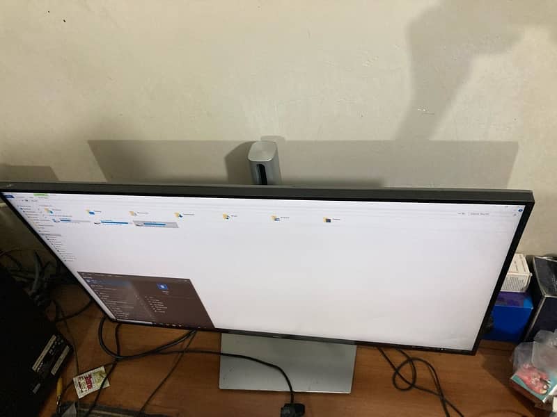 dell 2k 27 inch boderless 5