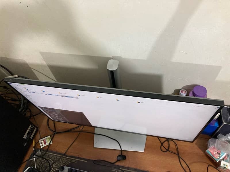 dell 2k 27 inch boderless 7